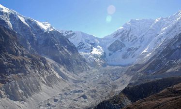 Rollbaing Tasilapcha Pass